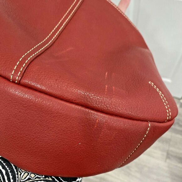 Giani Bernini red leather shoulderbag purse Hobo bag charm tassel zipper pull - Picture 7 of 7